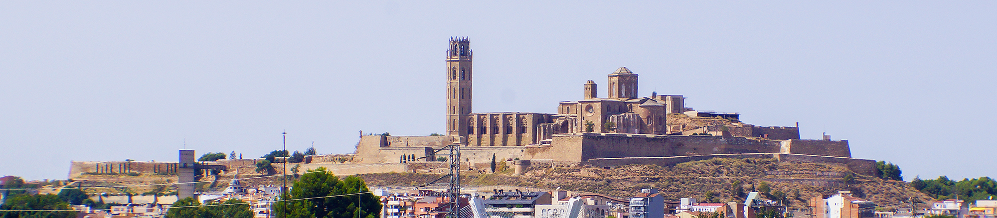 Seu_Vella_gotisch-romanische_Kathedrale_1286-1431_Festung_1707_Turó_de_la_Seu_Vella_Lleida_Lérida_Spanien_Ost_Foto_2017_Wolfgang_Pehlemann_DSC06840 copy_2000